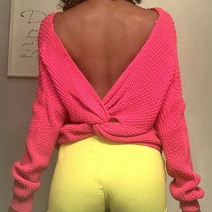 HOT PINK OPEN BACK SWEATER💖💖💖